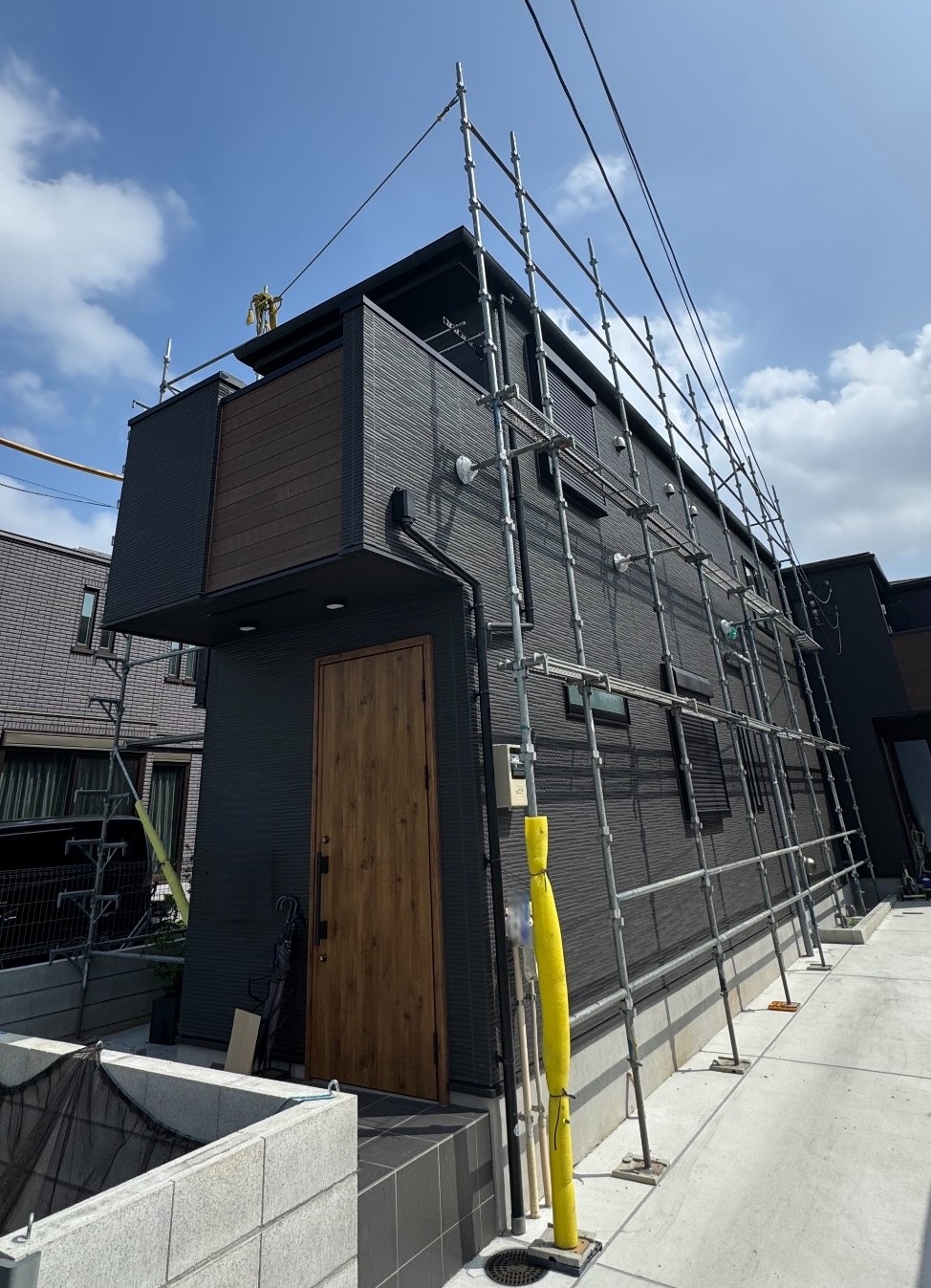 【足場】さいたま市北区日進町にて仮設工事